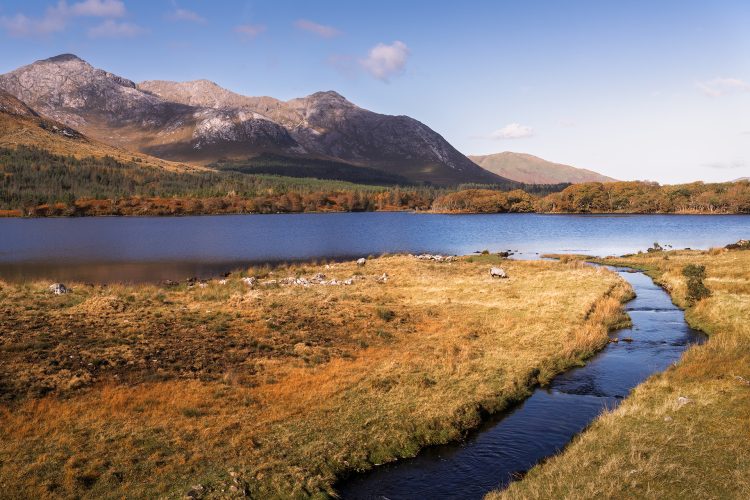 Derryclare-lough-connemara