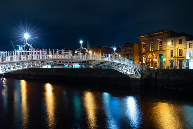 Ha'penny Bridge in Dublin